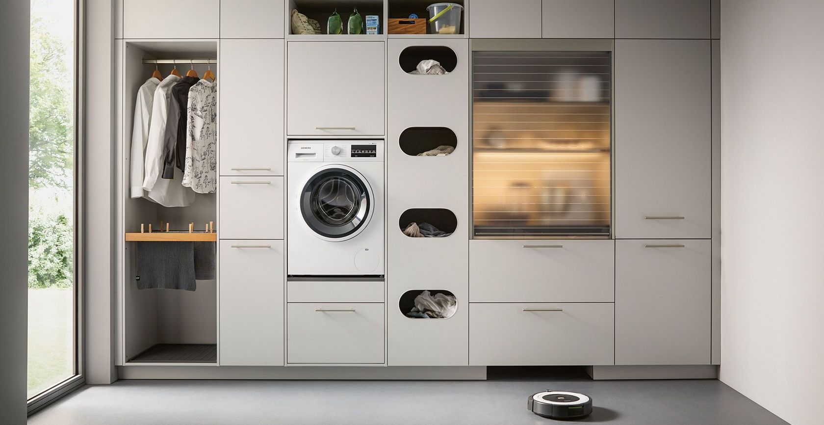 Utility room with vacuum cleaner